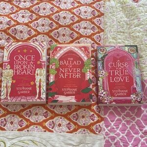 Once Upon A Broken Heart Bookset
